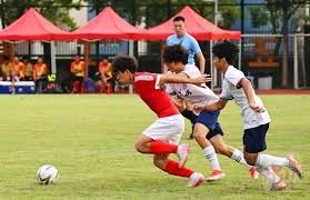卡纳瓦罗执教乌兹别克斯坦首战失利引发关注